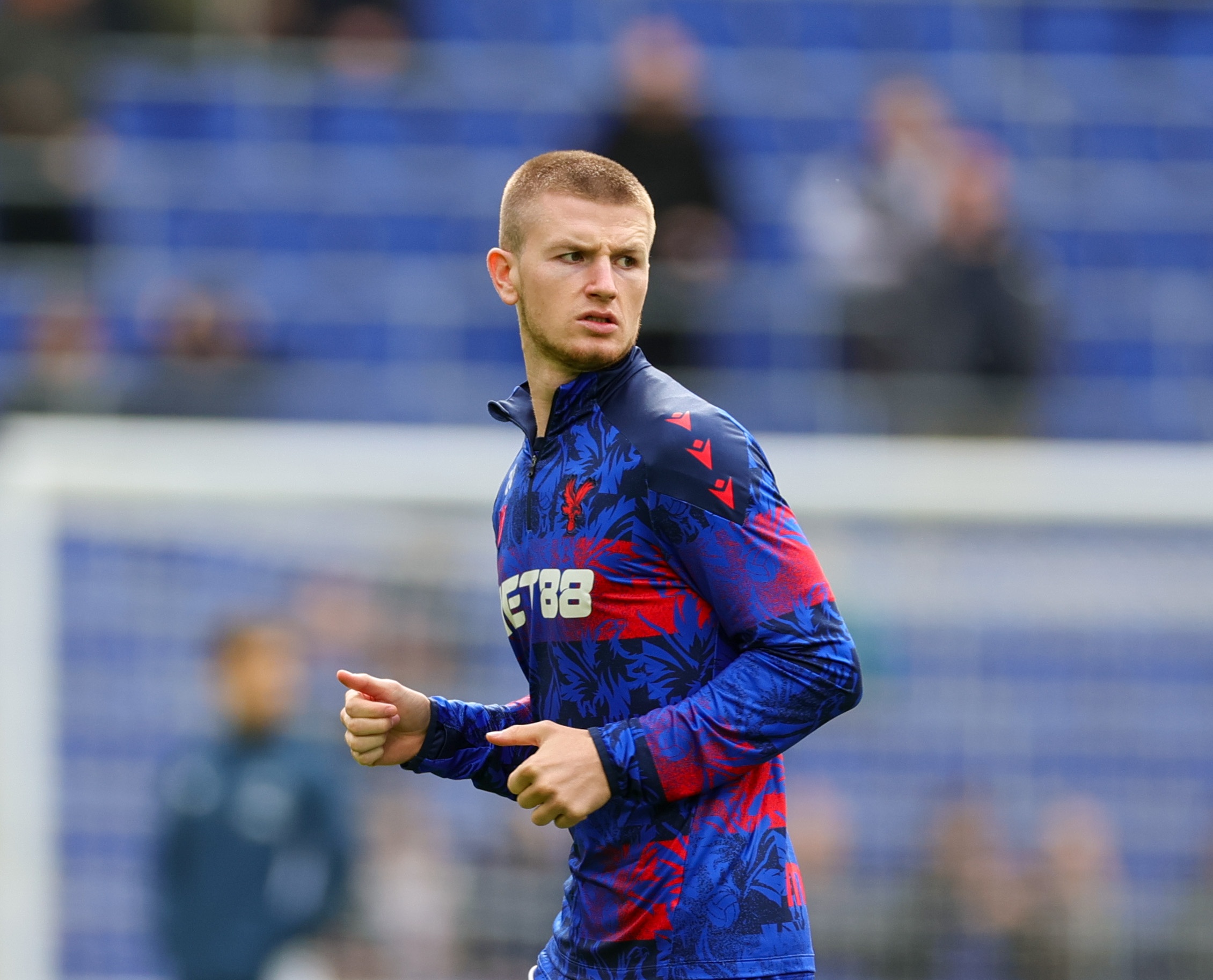 OD体育网页版-邮报:皇马与曼联争夺沃顿 泰勒·亚当斯也是曼联关注的目标